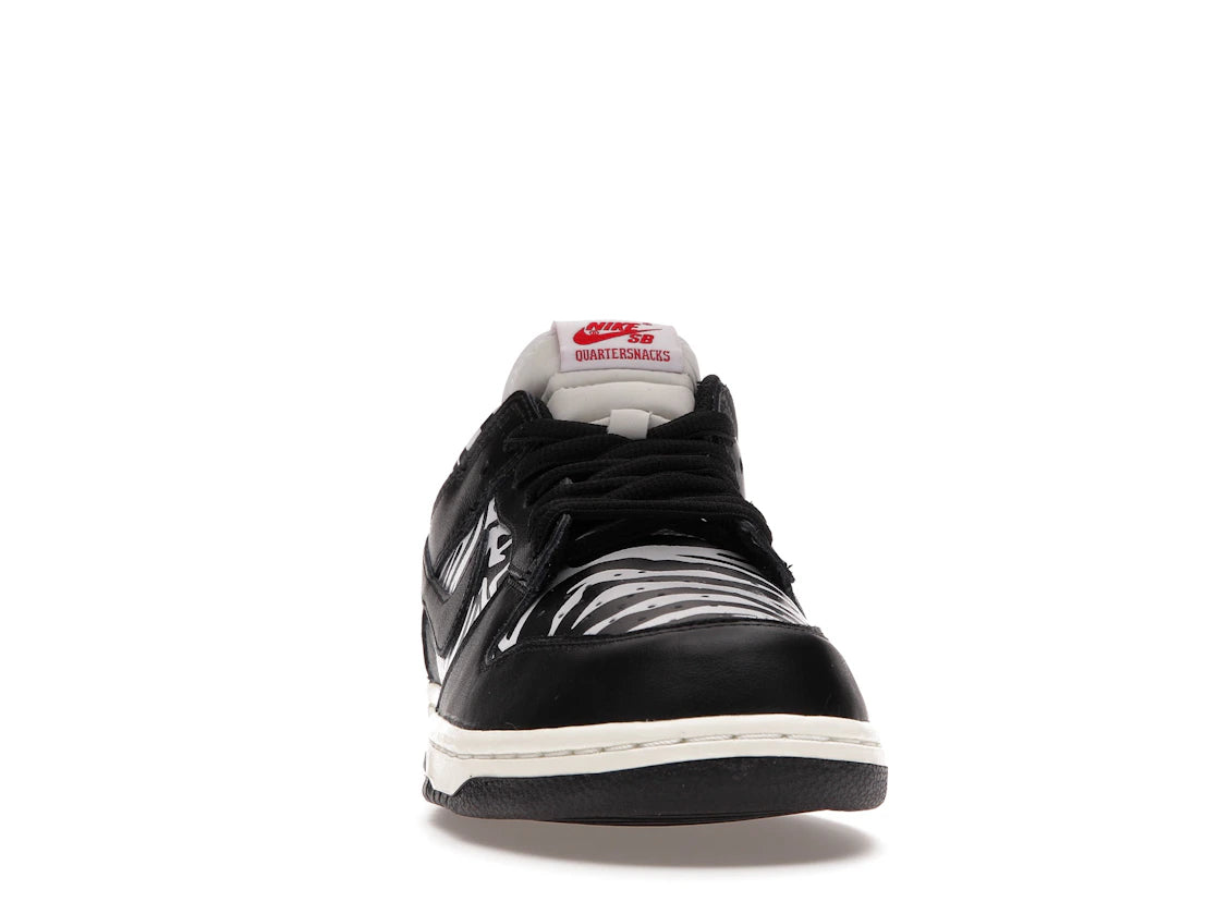 Nike SB Dunk Low OG QS Quartersnacks Zebra - vue secondaire A