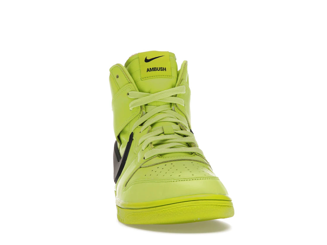 Nike Dunk High AMBUSH Flash Lime - vue secondaire A
