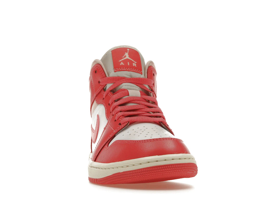 Jordan 1 Mid Strawberries and Cream (Women's) - vue secondaire A