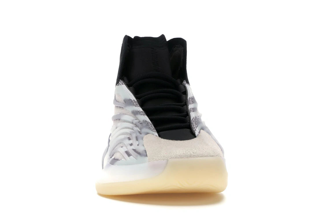 adidas YZY QNTM BSKTBL (Performance Basketball Model) - vue secondaire A