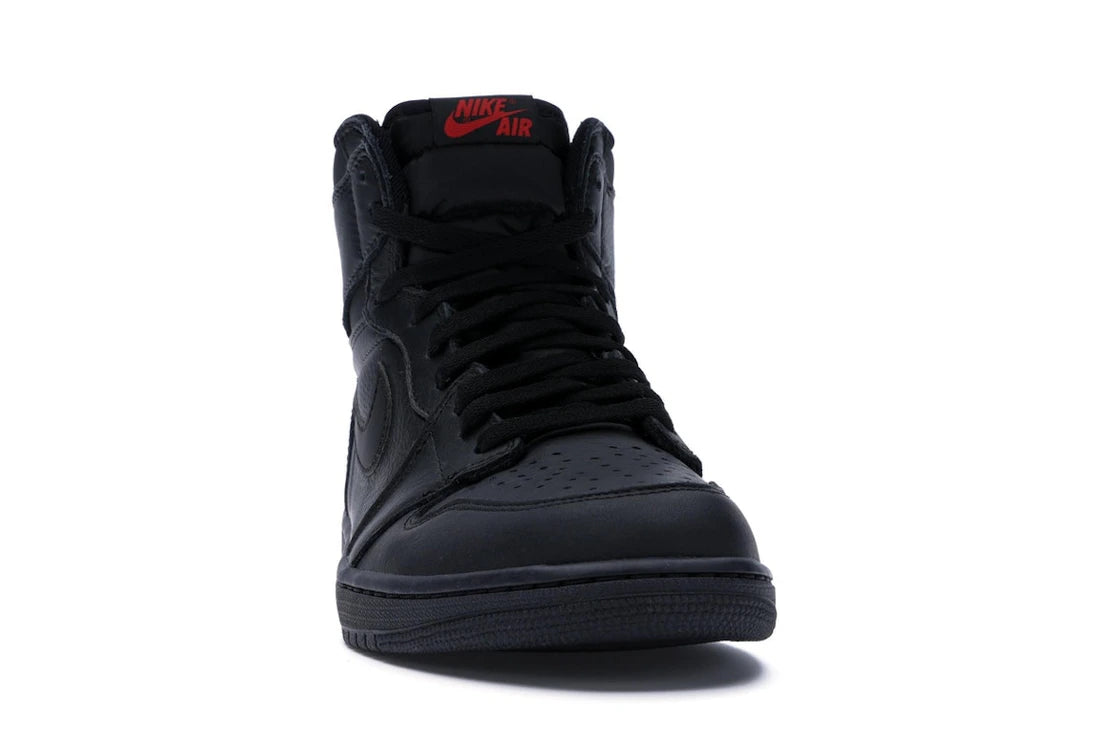Jordan 1 Retro High OG Black - vue secondaire A