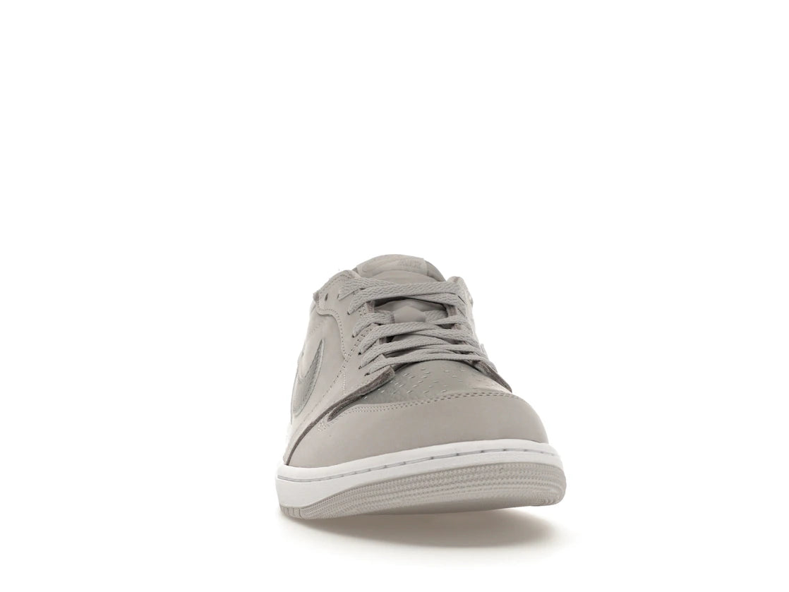 Jordan 1 Low OG Metallic Silver - vue secondaire A