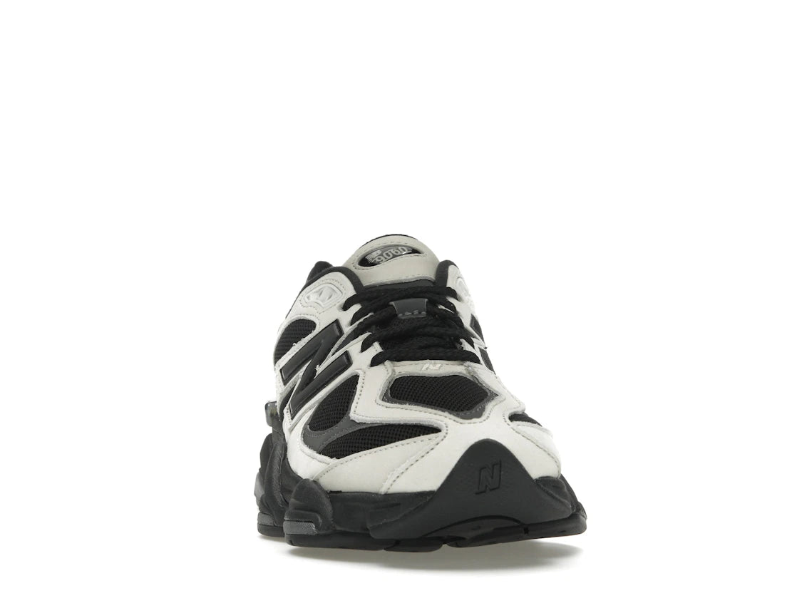 New Balance 9060 Off White Black - vue secondaire A