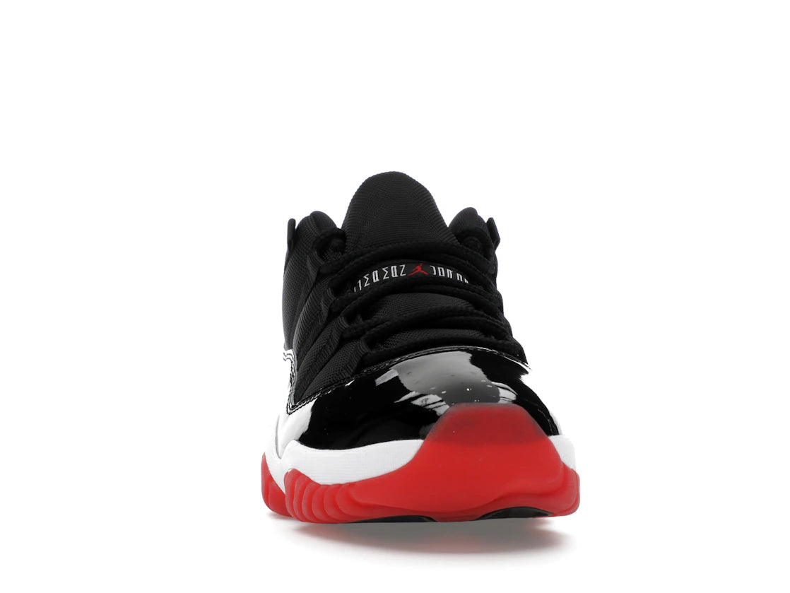 Jordan 11 Retro Low Bred (2025) - vue secondaire A