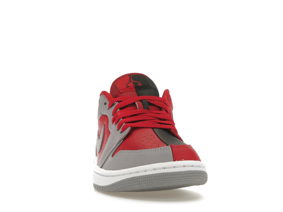 Jordan 1 Low SE Homage Split Gym Red Cement Gray (Damen) - vue secondaire A