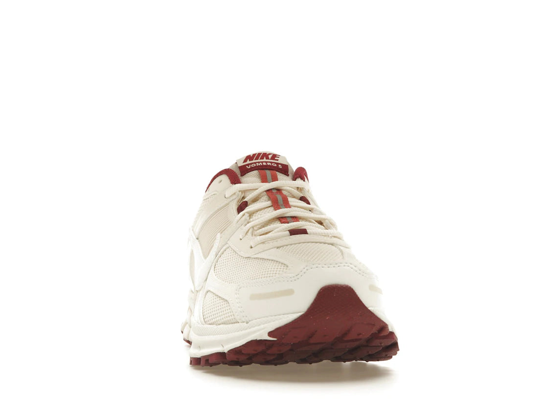 Nike Zoom Vomero 5 Valentine's Day (Women's) - vue secondaire A