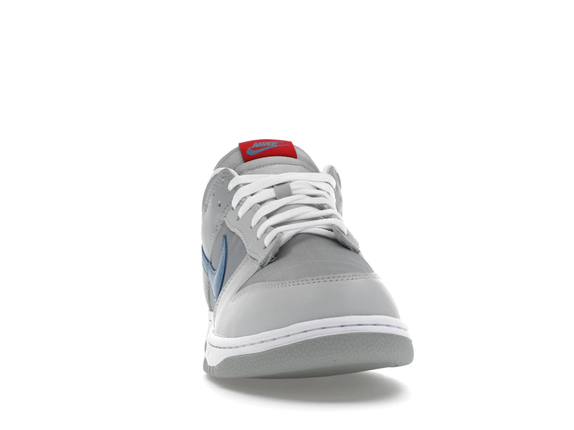 Nike Dunk Low Silver Surfer (2024) - vue secondaire A