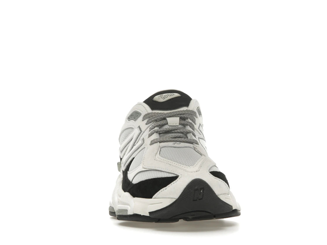 New Balance 9060 Grau Jet Black - vue secondaire A