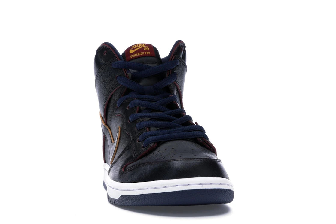Nike SB Dunk High NBA Cavs - vue secondaire A