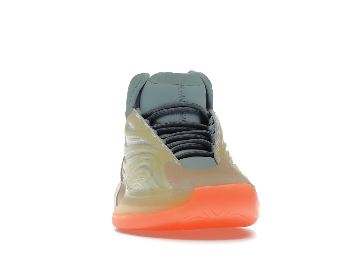 adidas Yeezy QNTM Hi-Res Coral - vue secondaire A