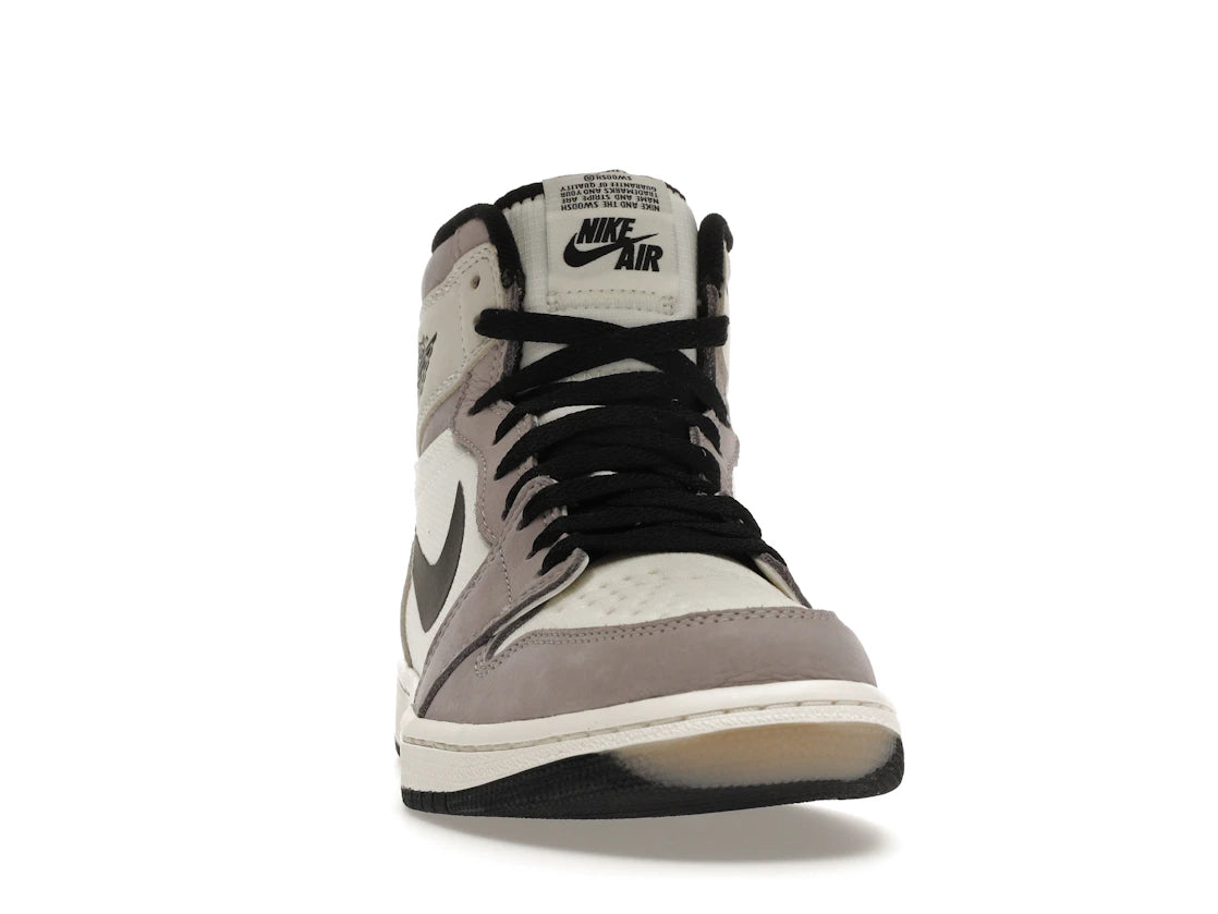 Jordan 1 Retro High Element Gore-Tex Light Bone - vue secondaire A