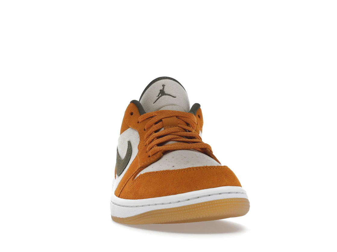 Jordan 1 Low SE Light Curry - vue secondaire A