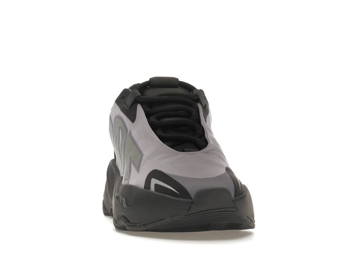 Adidas Yeezy Boost 700 MNVN Geode - vue secondaire A