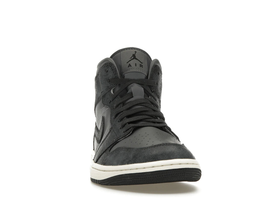 Jordan 1 Mid Distressed Smoke Grey (Women's) - vue secondaire A