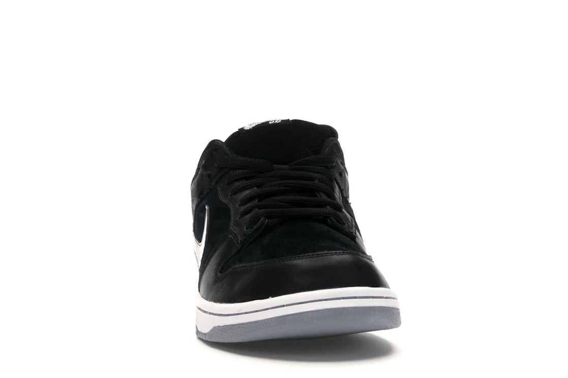 Nike SB Dunk Low Takashi 2 - vue secondaire A