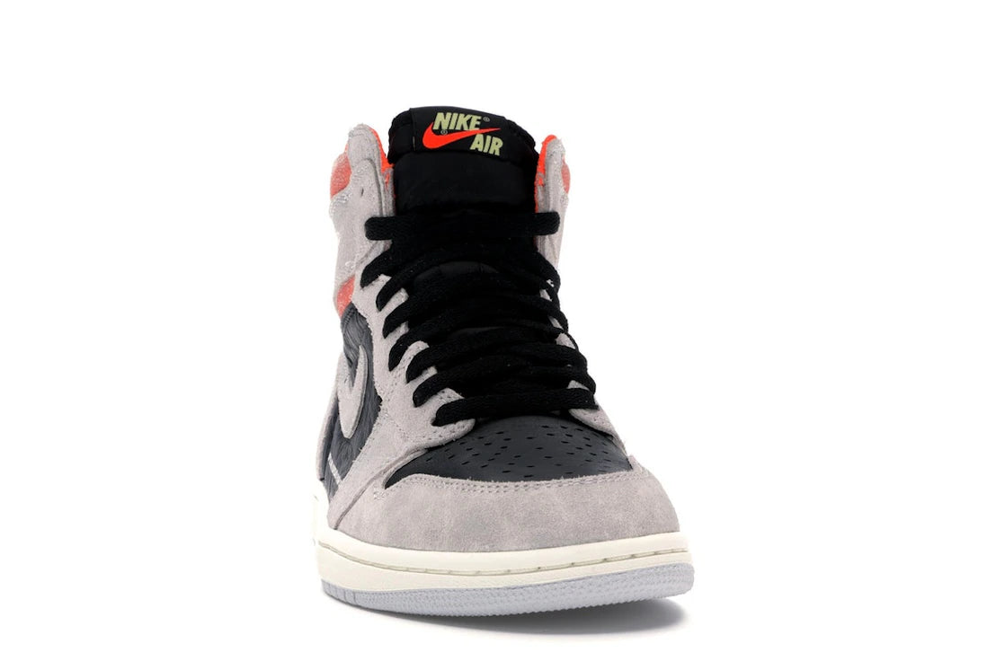 Jordan 1 Retro High Neutral Grey Hyper Crimson - vue secondaire A