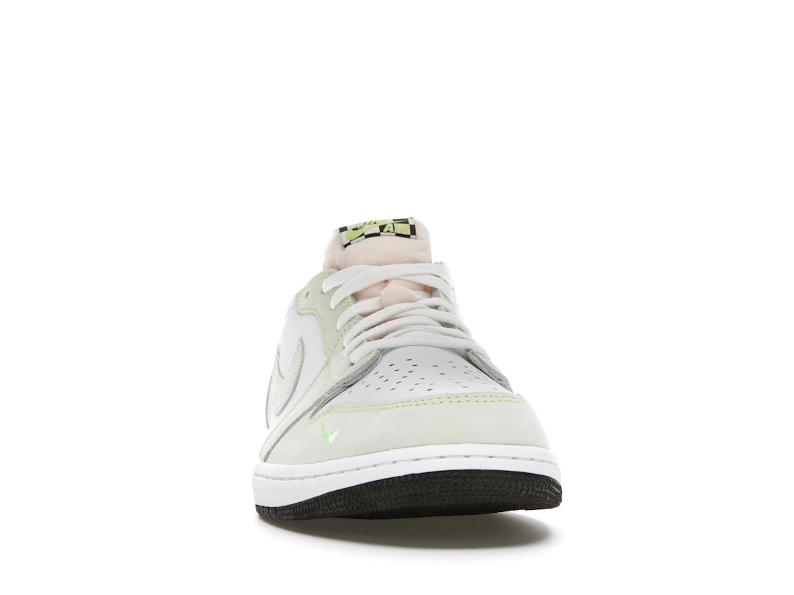 Jordan 1 Retro Low White Ghost Green Black - vue secondaire A