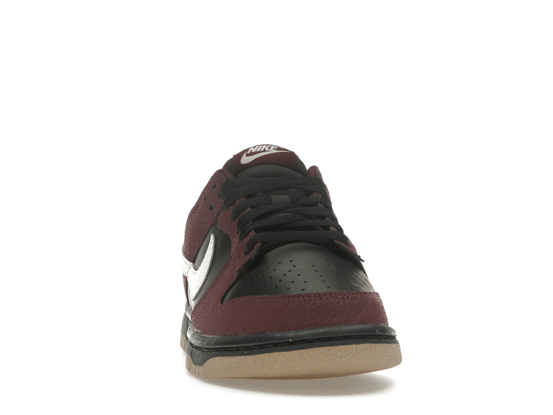 Nike Dunk Low Next Nature Burgundy Crush Black (Women's) - vue secondaire A