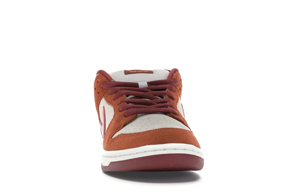 Nike SB Dunk Low Pro Dark Russet Cedar - vue secondaire A