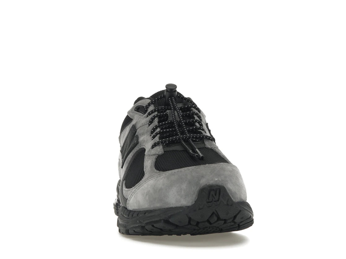 New Balance 2002R Gore-Tex JJJJound Charcoal - vue secondaire A