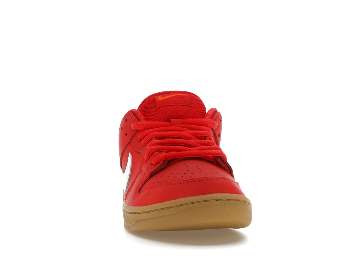 Nike SB Dunk Low University Red Gum - vue secondaire A