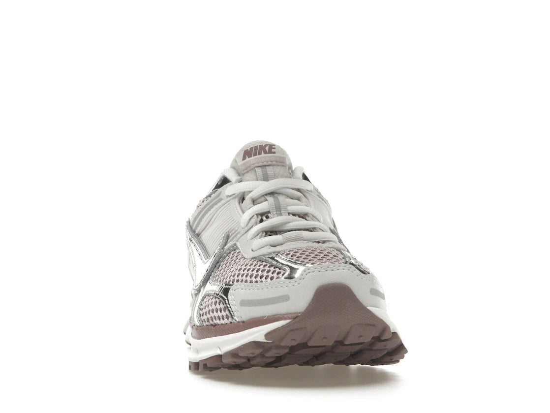 Nike Zoom Vomero 5 Metallic Silver Platinum Violet (Women's) - vue secondaire A