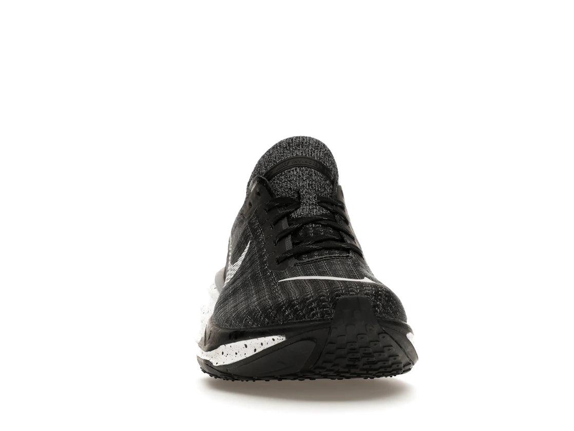Nike ZoomX Invincible Run 3 Oreo - vue secondaire A