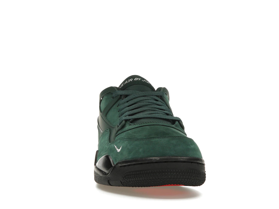 Jordan 4 RM SP Nigel Sylvester Omas Einfahrt - vue secondaire A