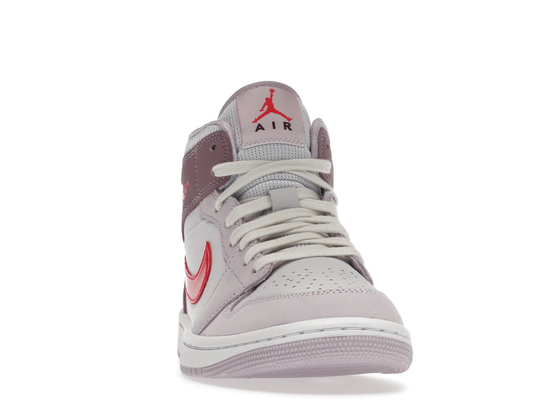 Jordan 1 Mid Valentine's Day (2022) (Women's) - vue secondaire A