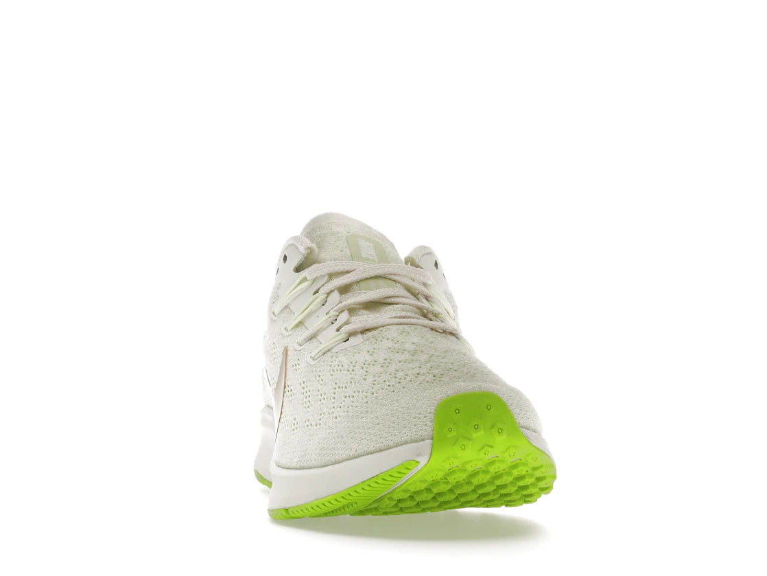 Nike Air Zoom Pegasus 36 Barely Volt Spruce Aura (Women's) - vue secondaire A