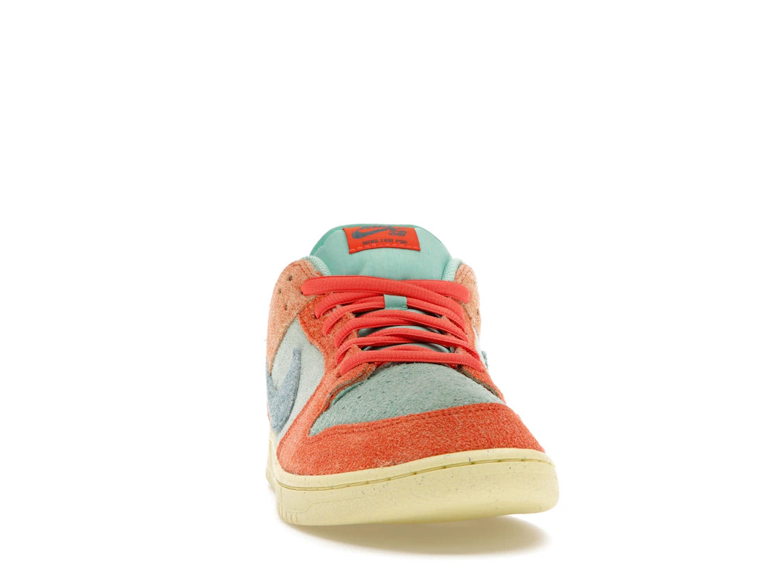 Nike SB Dunk Low Orange Emerald Rise - vue secondaire A