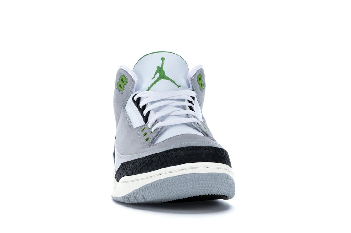 Jordan 3 Retro Chlorophyll - vue secondaire A