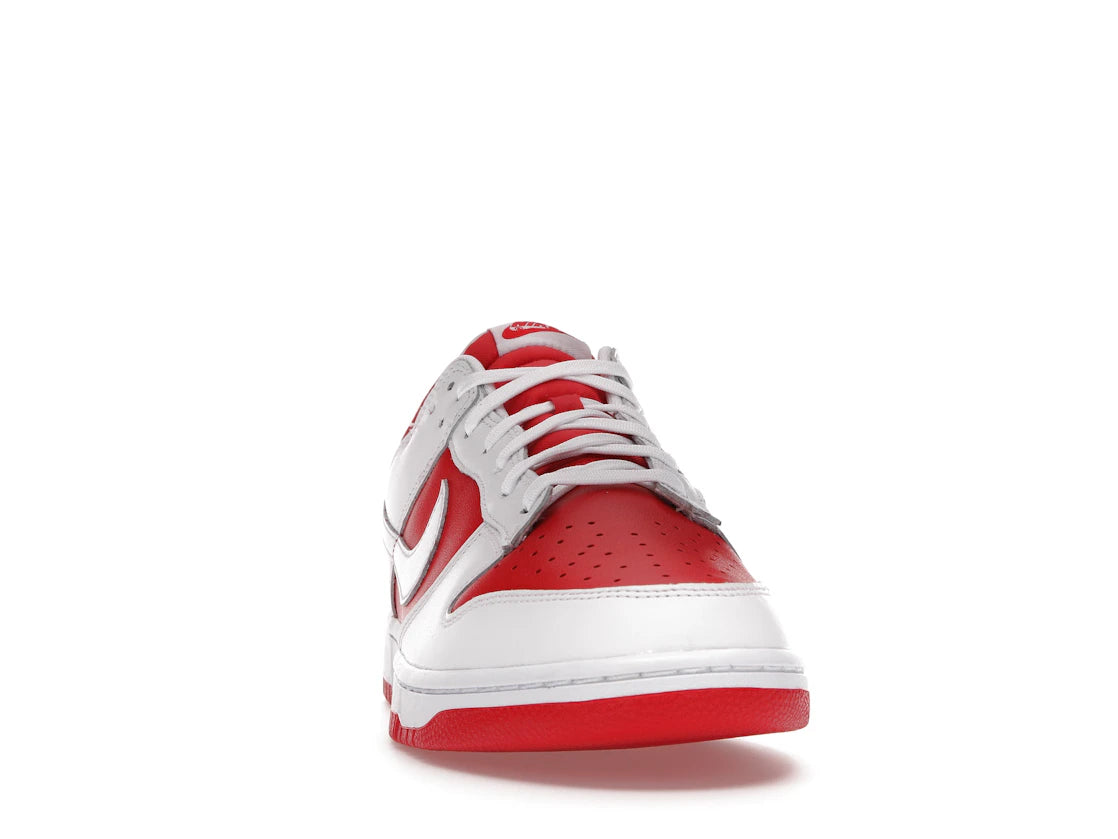 Nike Dunk Low Championship Red - vue secondaire A