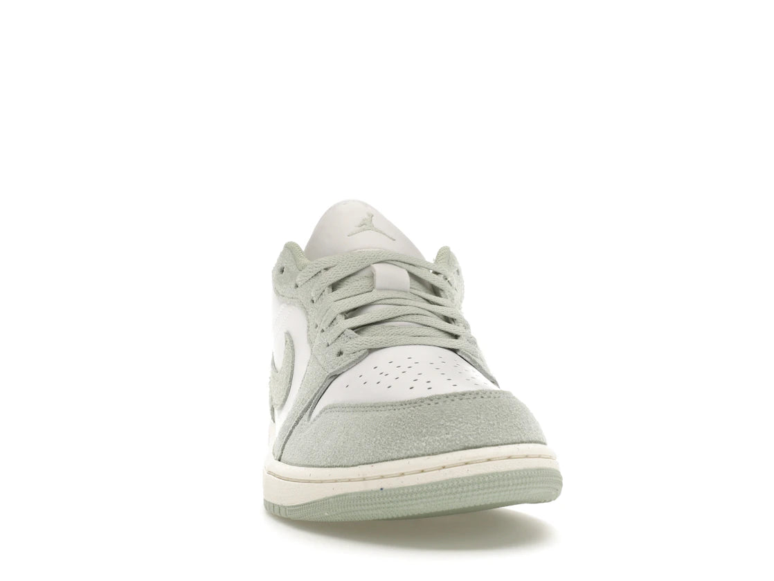 Jordan 1 Low SE Seafoam - vue secondaire A