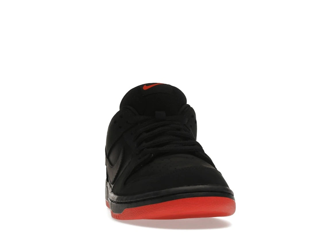 Nike SB Dunk Low Black Pigeon - vue secondaire A