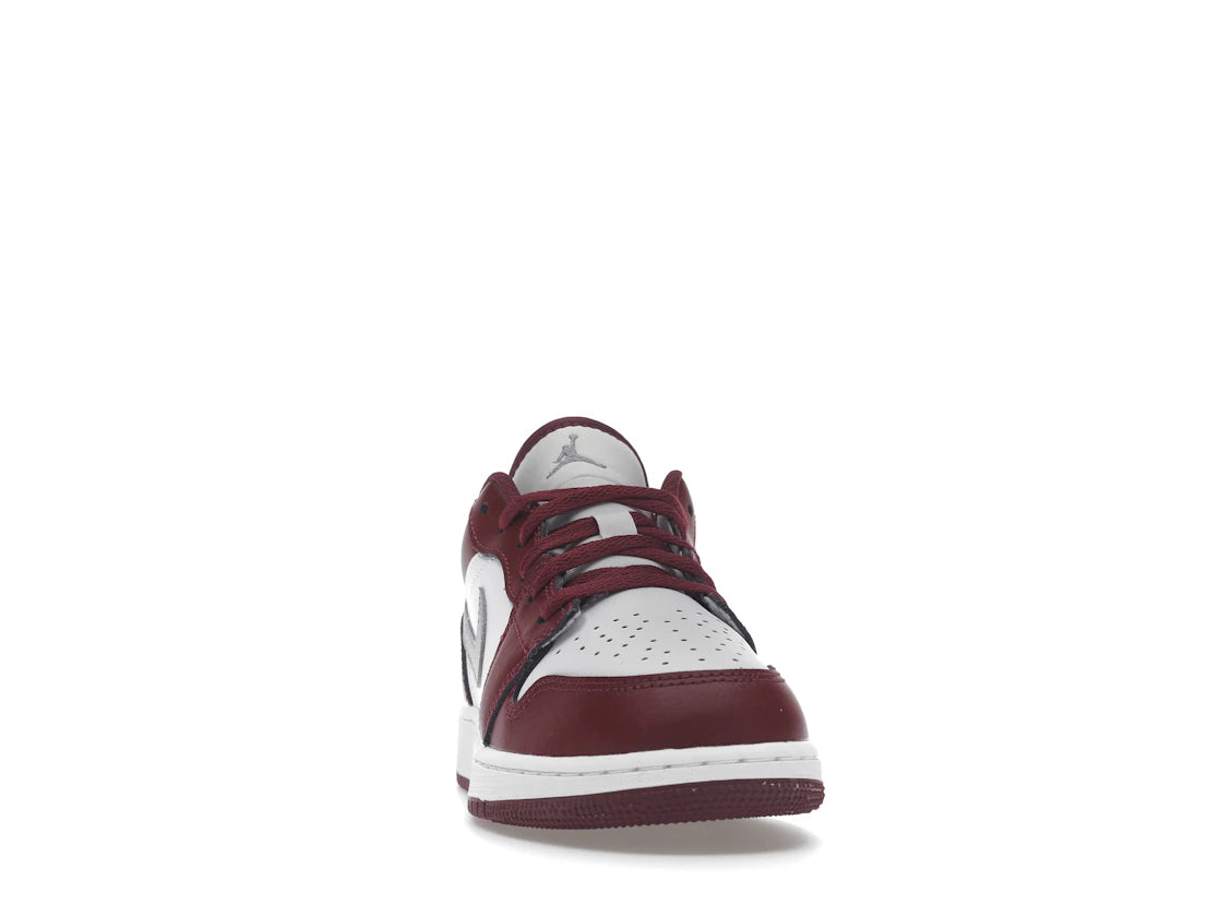 Jordan 1 Low Bordeaux (GS) - vue secondaire A