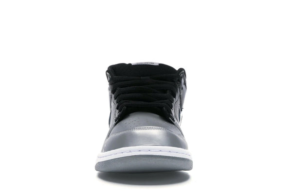 Nike SB Dunk Low Supreme Jewel Swoosh Silver
