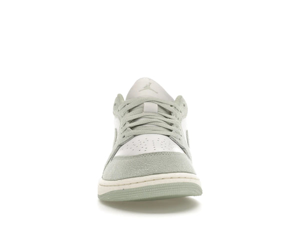 Jordan 1 Low SE Seafoam