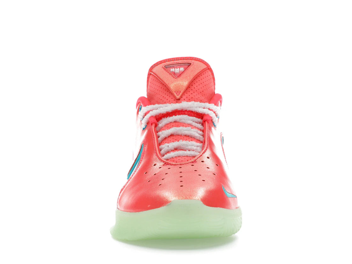 Nike LeBron 22 Weihnachten