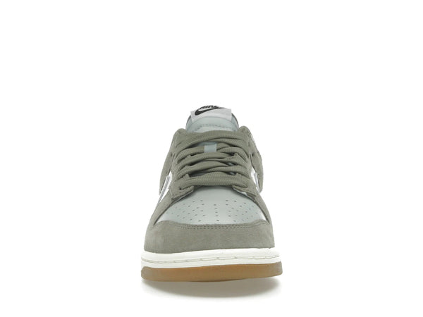 Nike Dunk Low Retro SE Light Silver Light Army Sail White