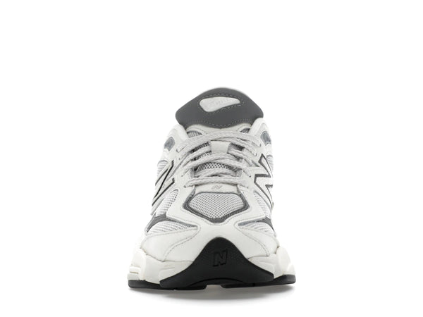 New Balance 9060 Sea Salt Castlerock