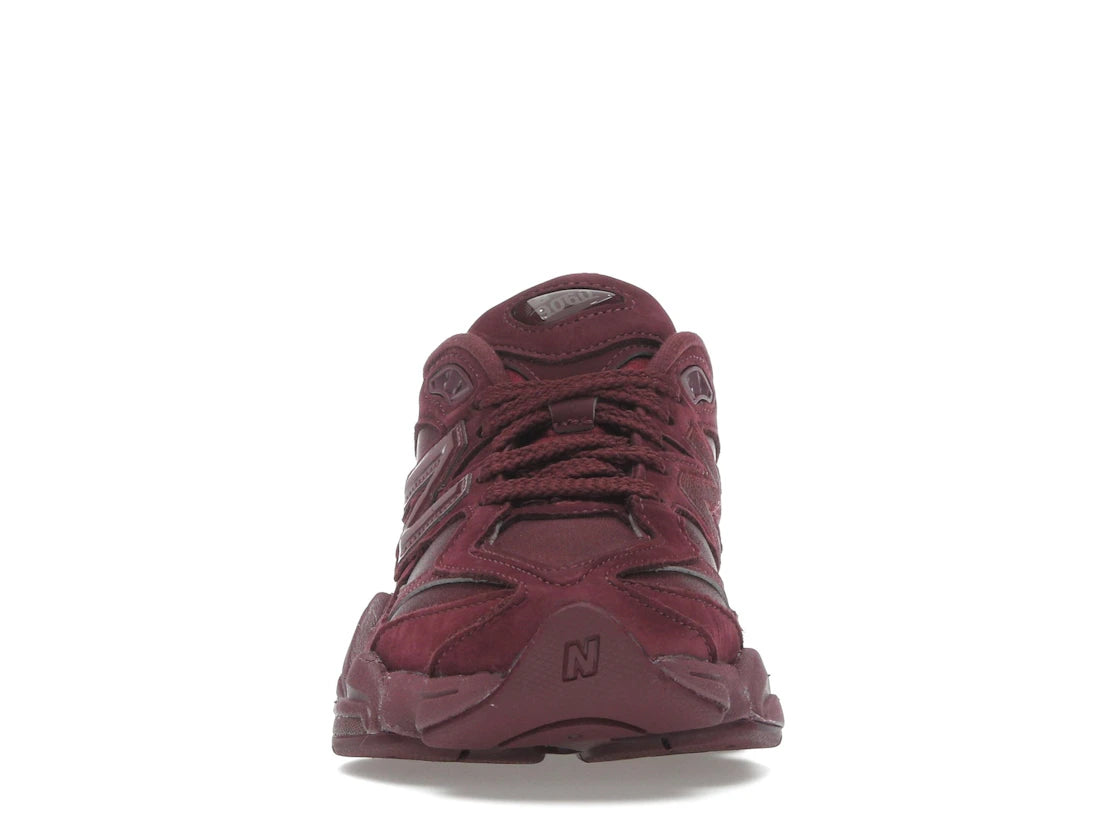 New Balance 9060 Burgunderrot