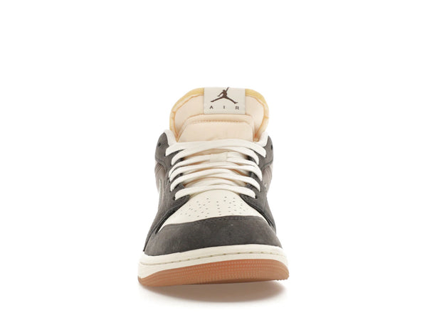 Jordan 1 Low SNKRS Day Korea Magpie (2023)
