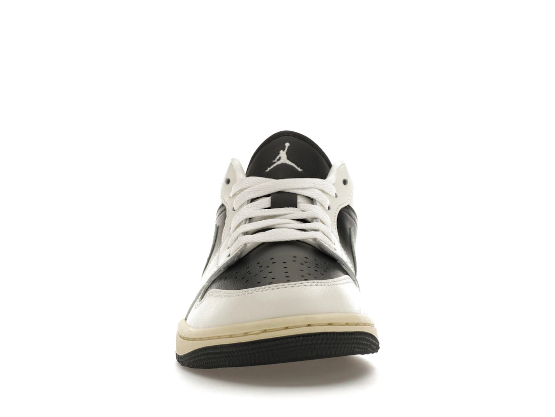 Jordan 1 Low Jade Smoke (Women's)