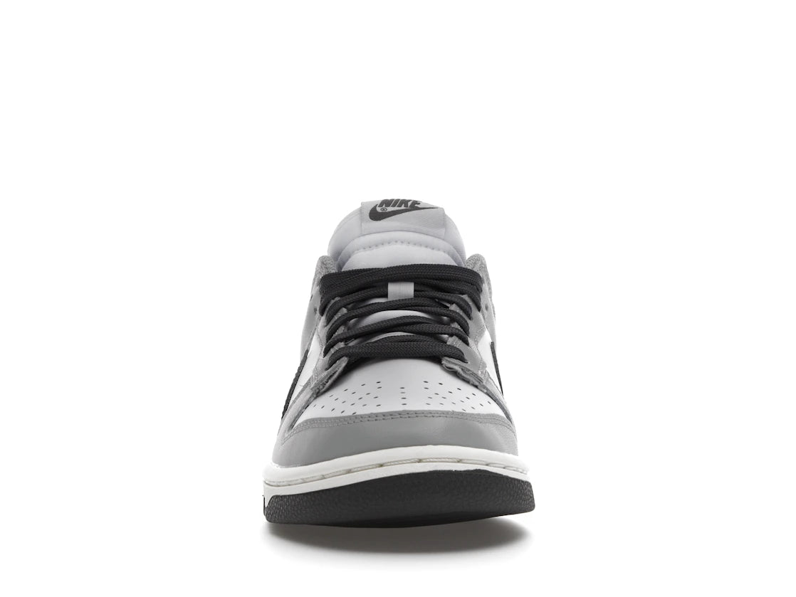 Nike Dunk Low Light Smoke Grey (Women's) - vue secondaire B