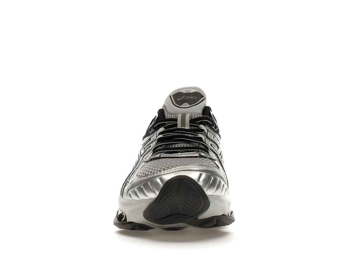 ASICS Gel-Quantum Kinetic Mittelgrau Reinsilber