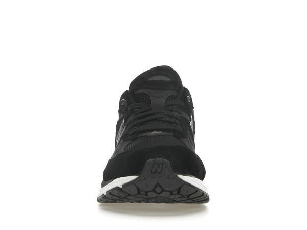 New Balance 2002R Black Gunmetal