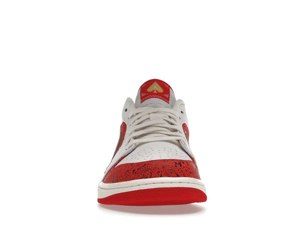Jordan 1 Low Spades