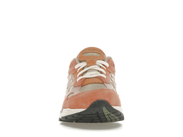 New Balance 992 MiUSA Joe Freshgoods Aged Well