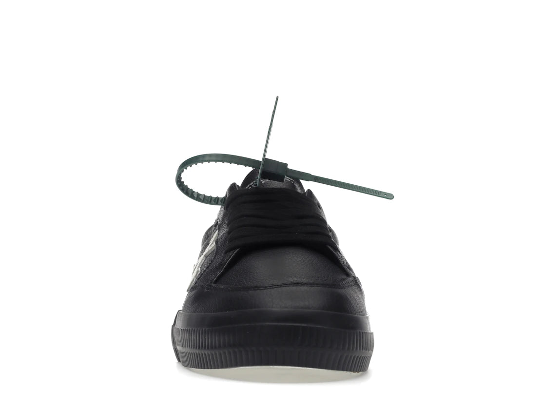 OFF-WHITE Vulc Low Leder Schwarz Weiß SS22